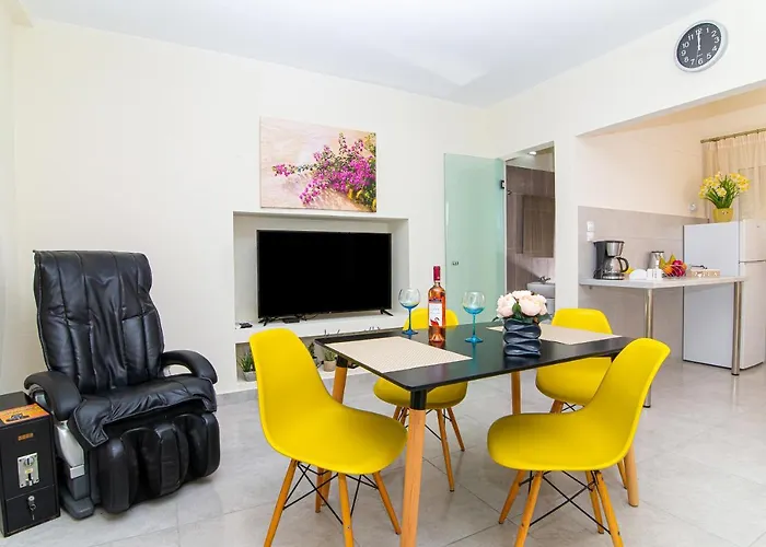 Dermatas Residence Heraklion City Center